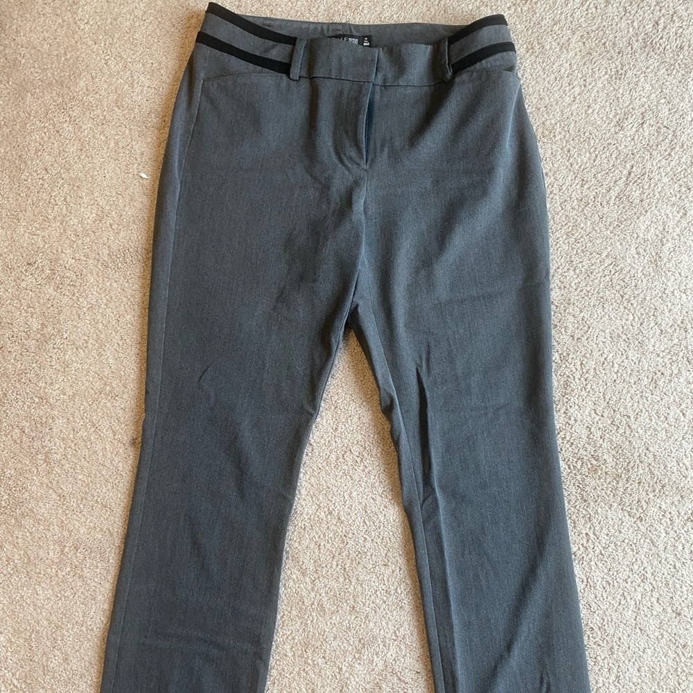 New York & Company. Size 10 Tall. Dress Pants